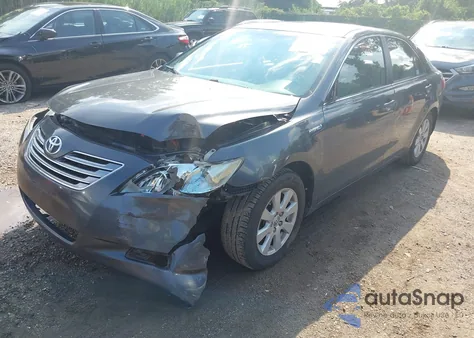 2008 Toyota Camry Hybrid z USA, uszkodzony, nr VIN 4T1BB46K88U056772